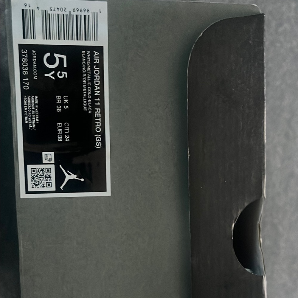 Jordan Kids Sneakers - Black and Gray